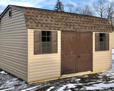 12 x 16 Dutch Barn w/ loft - Vinyl Siding