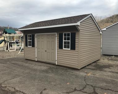 12x16 Cottage with Plenty of Shelving