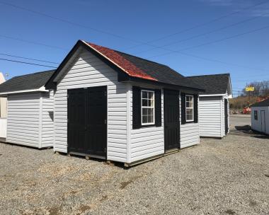 10x14 Cape Cod with Vinyl Siding, Loft and Shelves